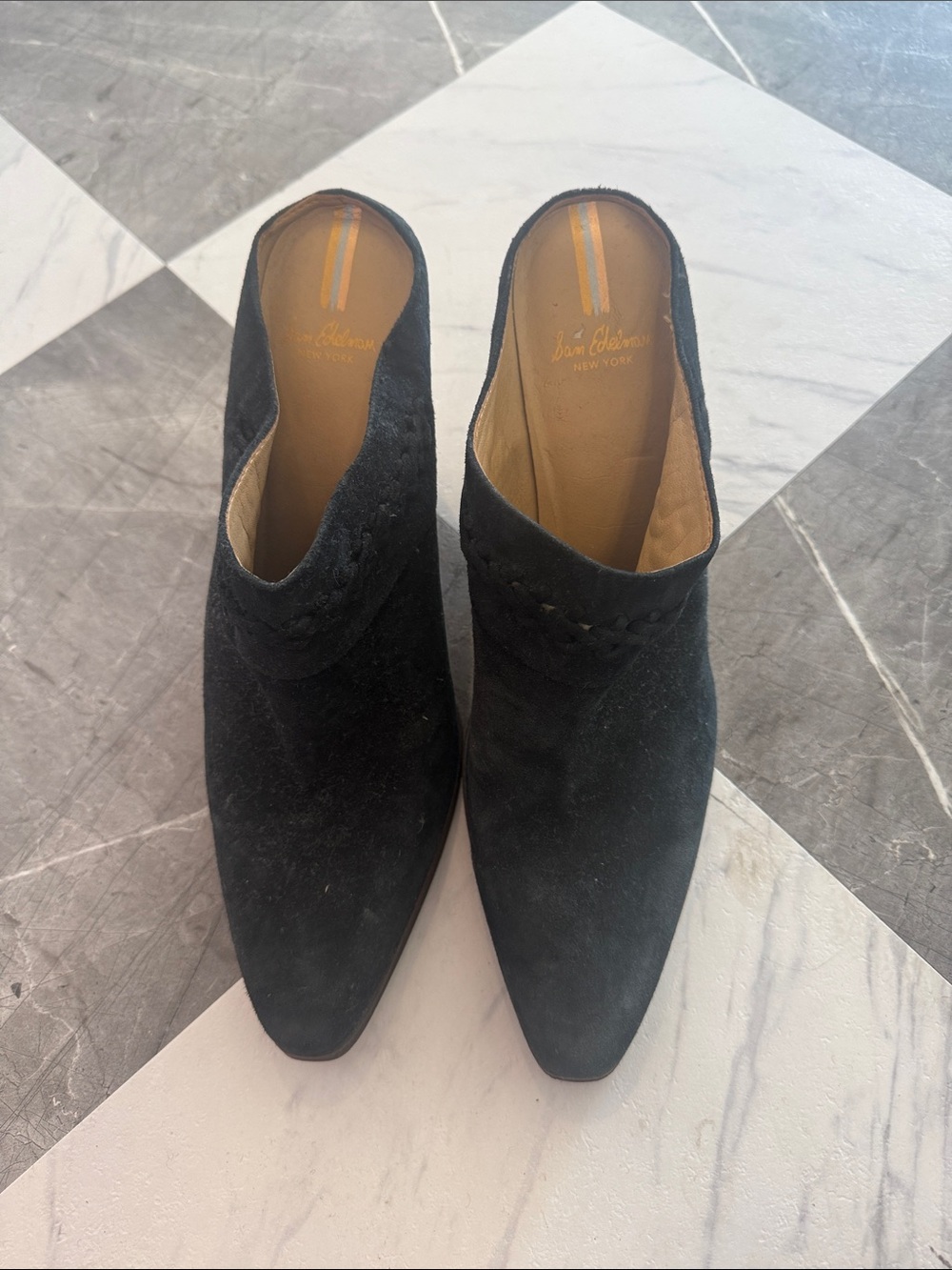 Vince Camuto Black Suede Pointed-Toe Slip-On Mules